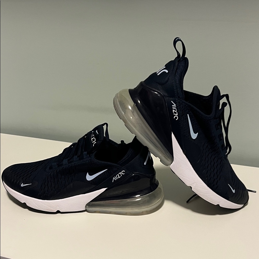 Nike Air Max 270 Midnight Navy and White
